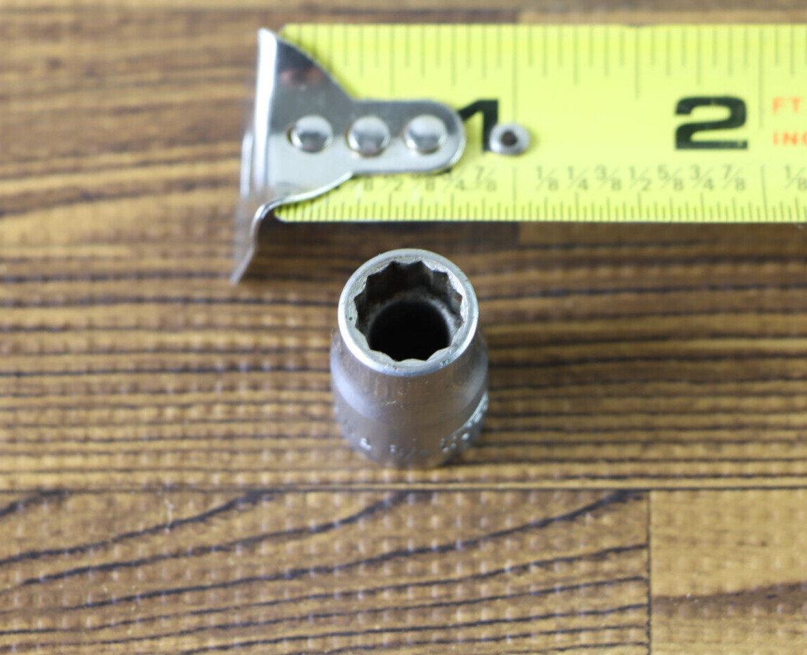 Snap-On 3/8″ Drive 12 Point SAE 3/8″ Flank Drive Shallow Socket F121 USA
