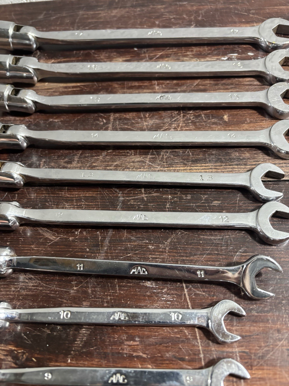 MAC 9pc Metric Combination Flex Head Socket End Wrench Set 9mm- 17mm.