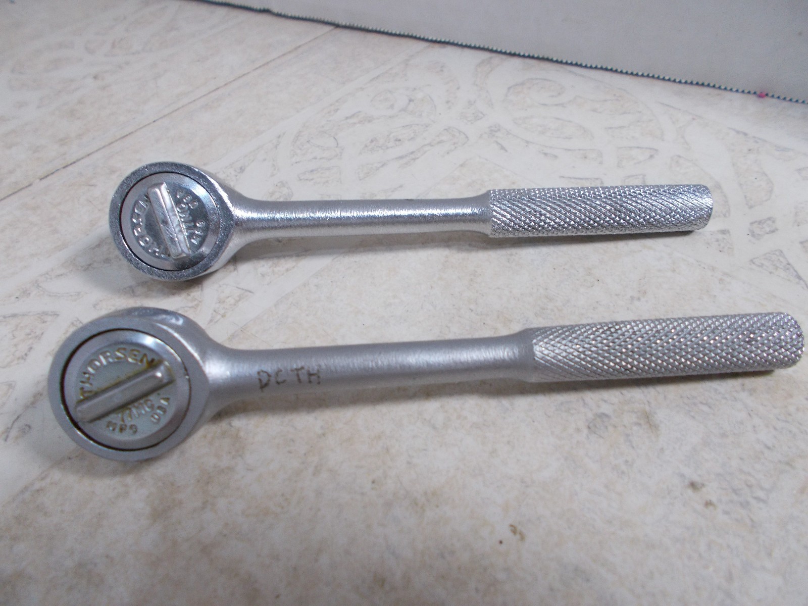 Lot of 2 Vintage Thorsen Tools USA 77MC 1/4″ Drive Ratchet Round Head USA (B-2)