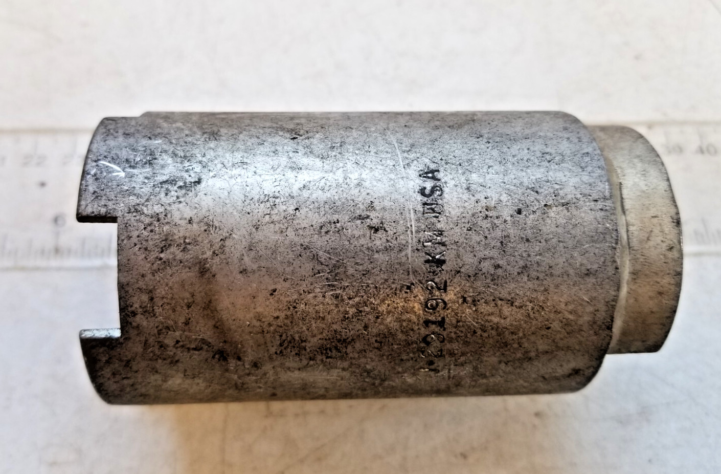 * Kent-Moore J-29192 Brake Mount Bracket Nut Socket Tool
