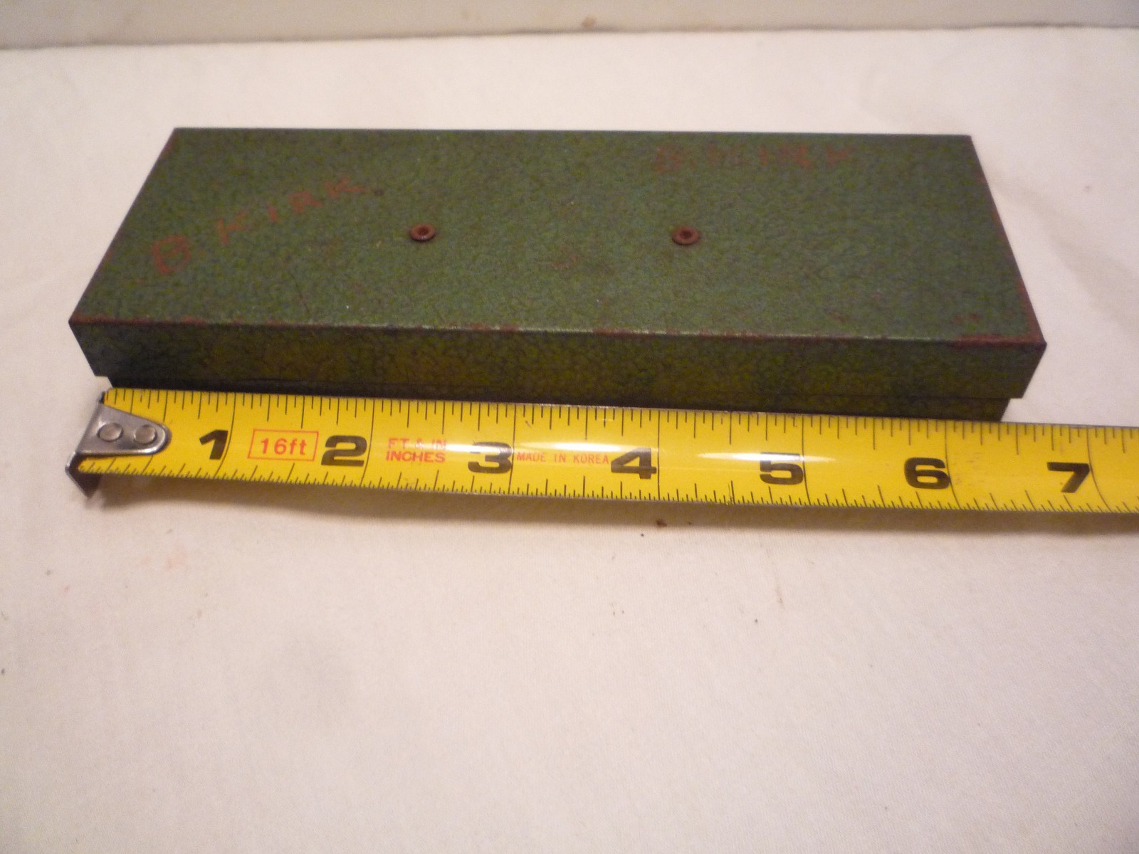 SK Tools 1/4″ Drive Socket Set 12 pc. 6 Point With Metal Case #60632, USA MADE