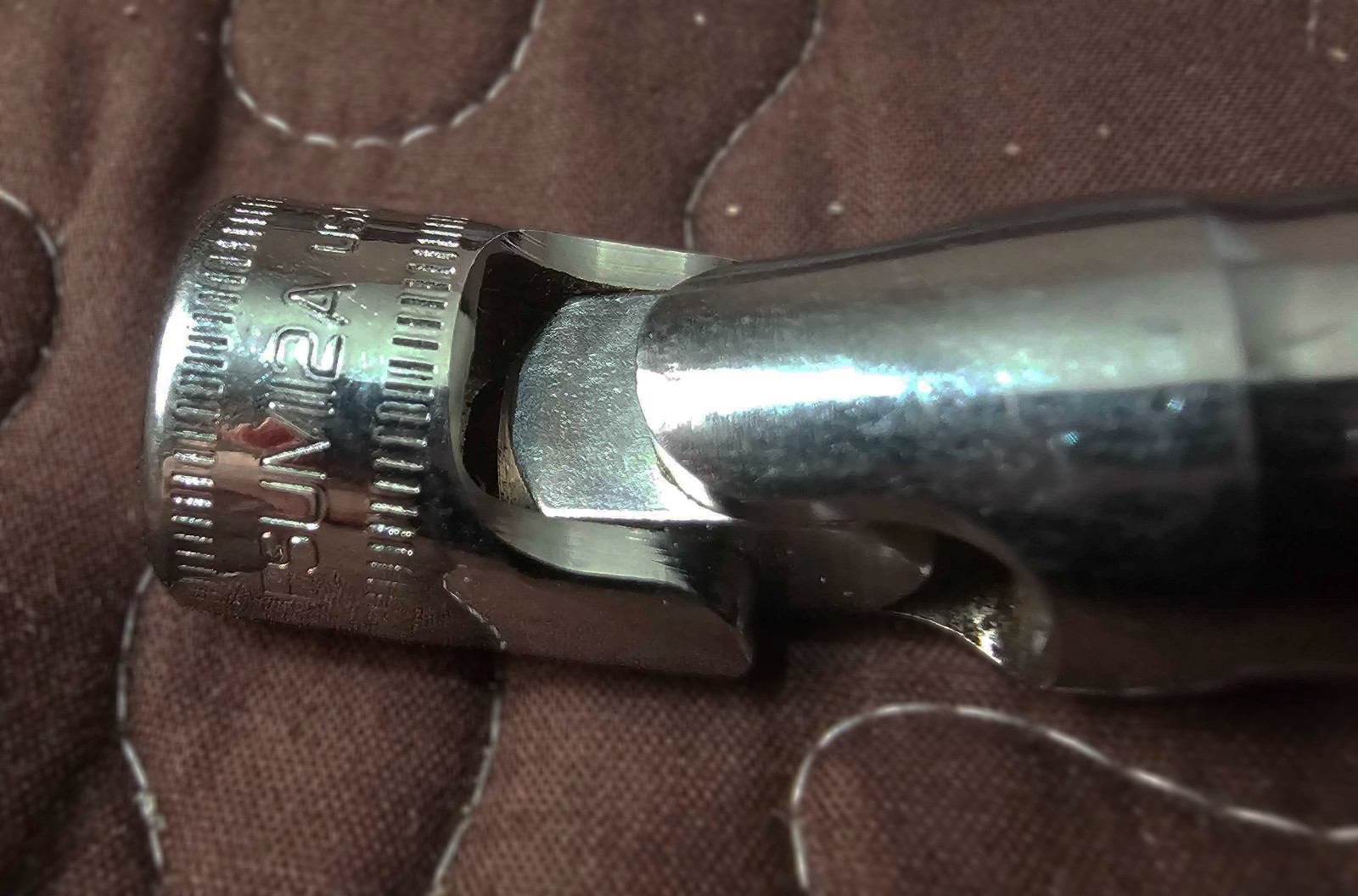 Snap-On 3/8″ Drive 6-Point Metric 12 mm Flank Drive Shallow Socket FSUM12A