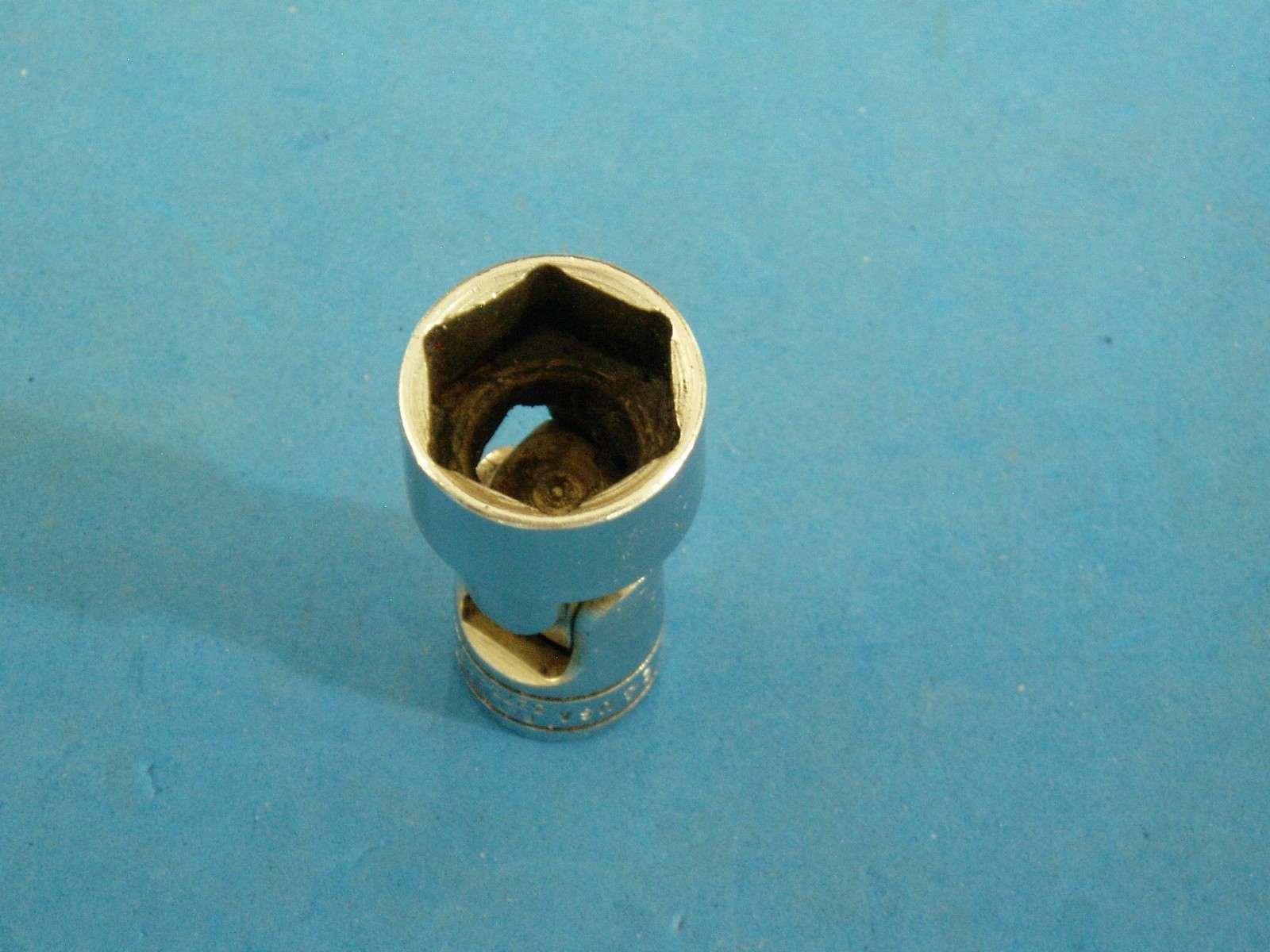 SNAP-ON FS24 3/4″ SAE 6 POINT 3/8” DRIVE SHALLOW SWIVEL SOCKET MADE IN USA