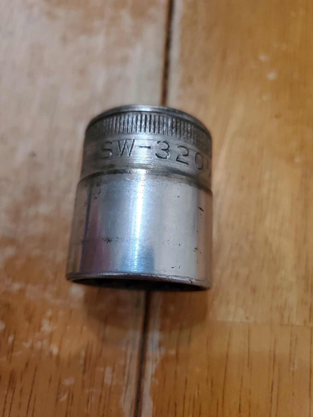 Snap On Vintage 1/2 Drive 1″ 12Pt Shallow Socket SW-320