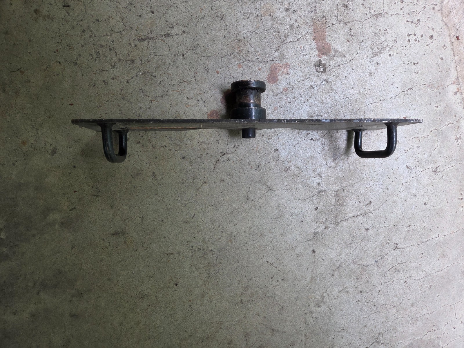 HLD4000171The SAF-HOLLAND / Simplex part number 4000171 (cross-referenced as the
