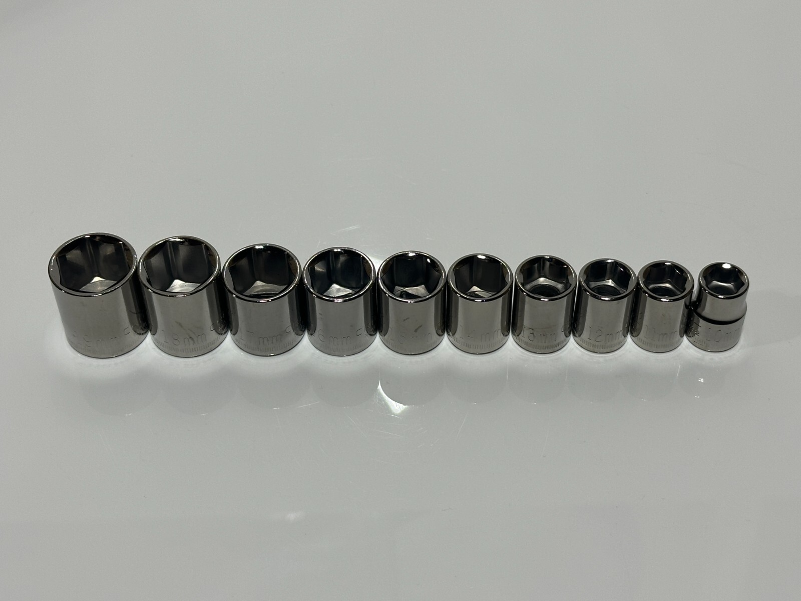 Craftsman USA New NOS 10pc Metric 10-19mm Shallow Socket Set – 3/8″ Drive – 6 PT
