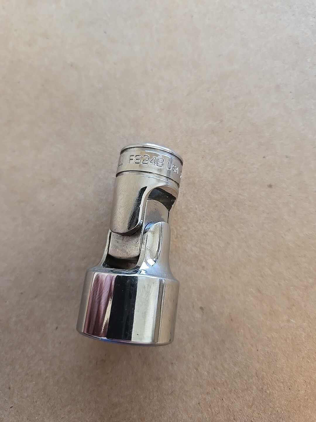 Snap On 3/8″ Drive 3/4″ 6PT Chrome Universal Swivel Socket FS24B