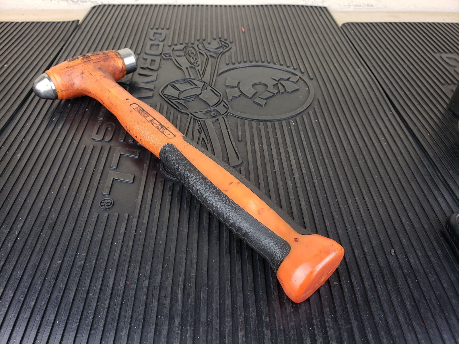 #bb917 Snap-on Tools USA ORANGE 8oz / 225g Soft Grip Dead Blow Hammer HBBD8O