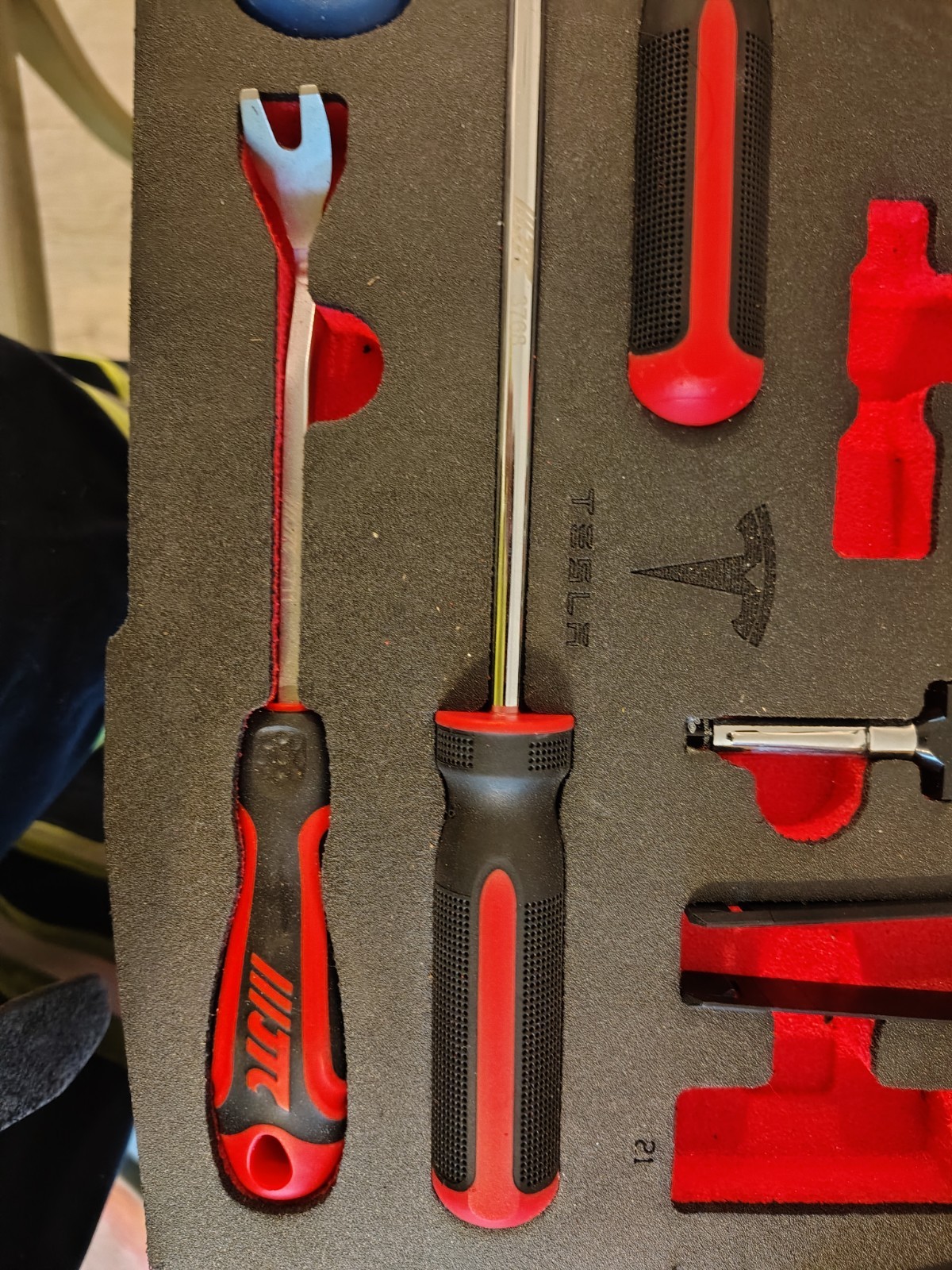 JTC TESLA TECHNICIAN TOOL SET 1/2″ Socket Set Hose Picks Trim Tool, Scraper Etc