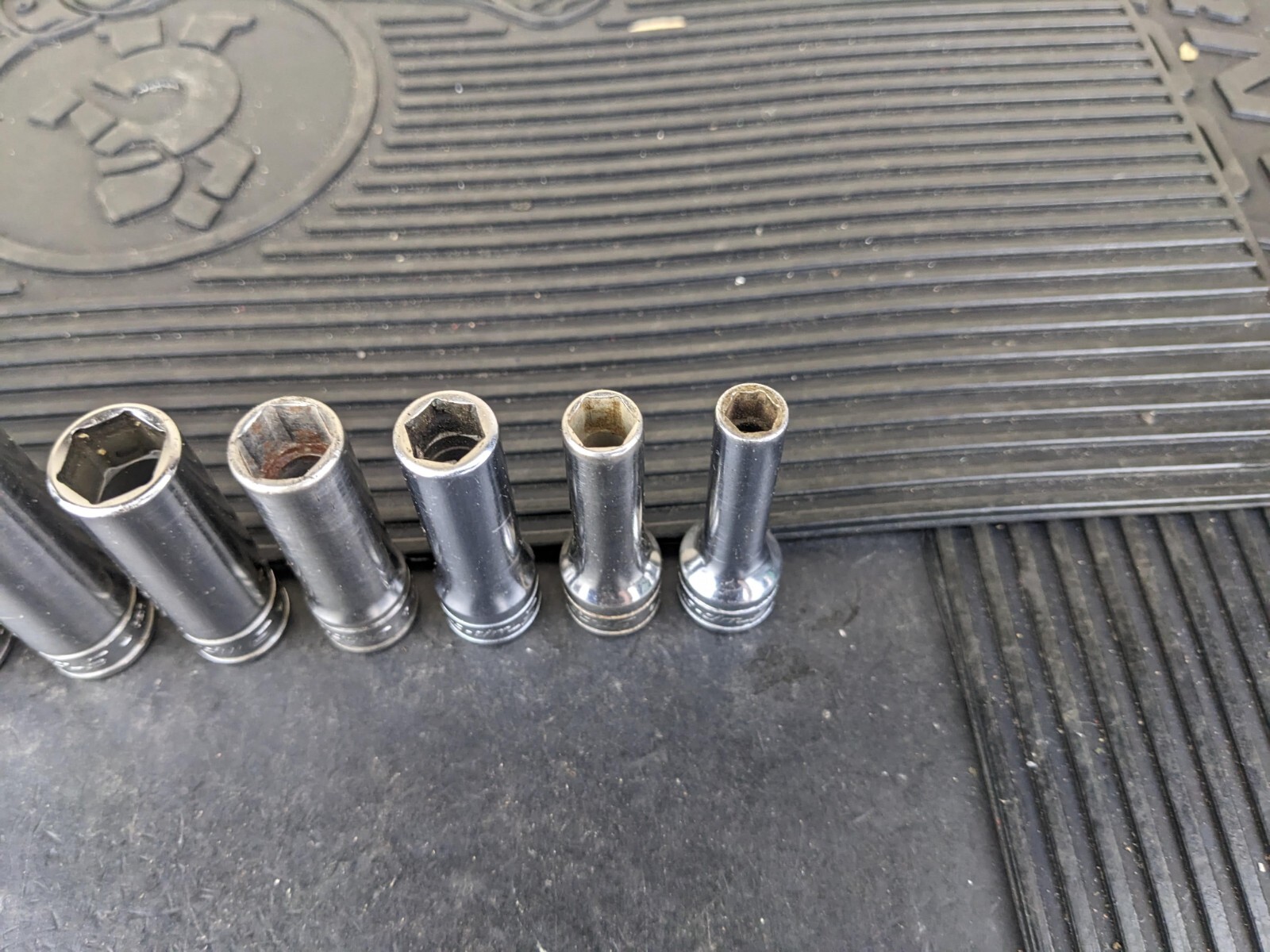 #bg225 Snap on Tools 211SFSY 3/8″ Drive Deep Chrome Socket Set Socket Set