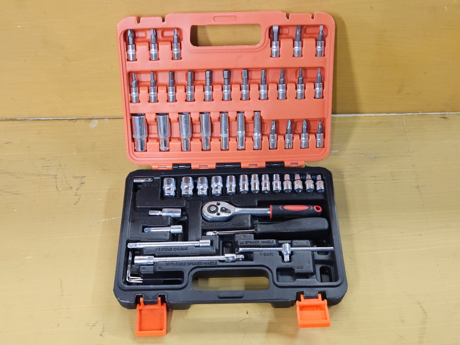 METRIC SOCKET SET 1/4″ DRIVE. BRAND NEW.