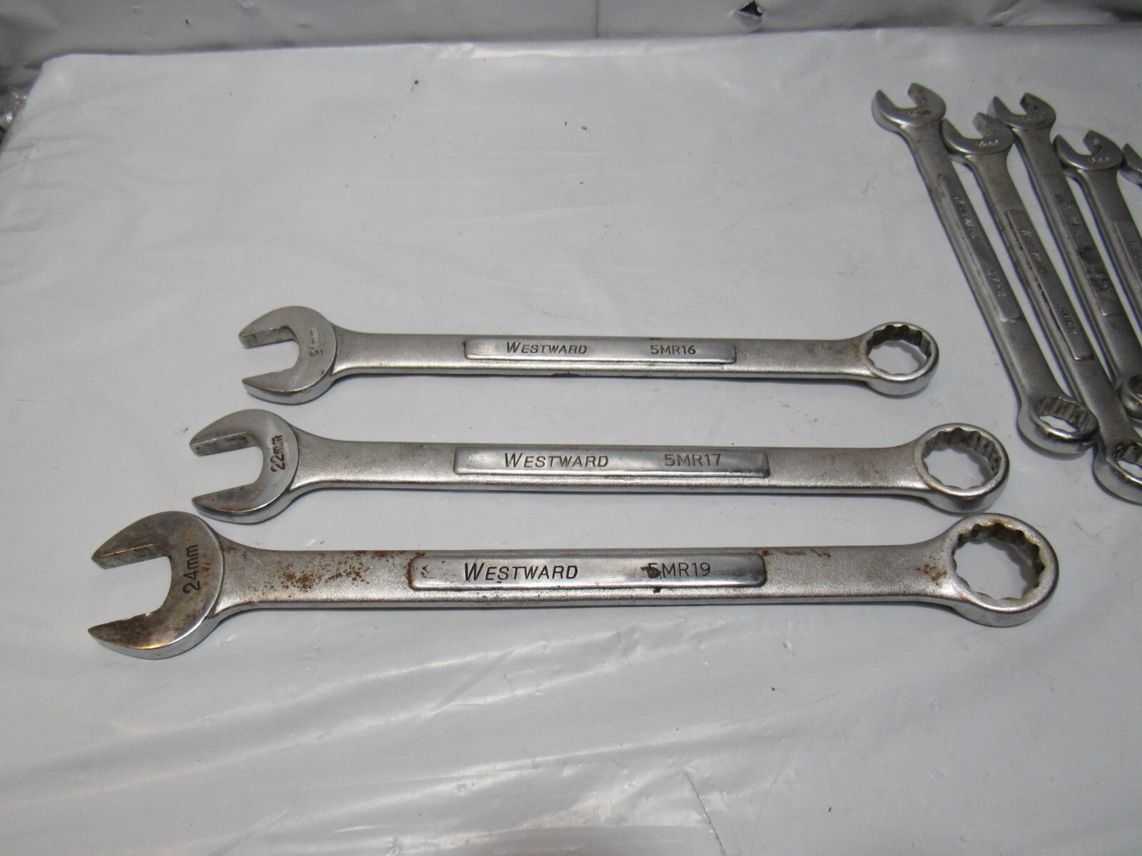 14pc Westward Metric Combination Wrench Set 7-24mm 12 Point (Q80J)