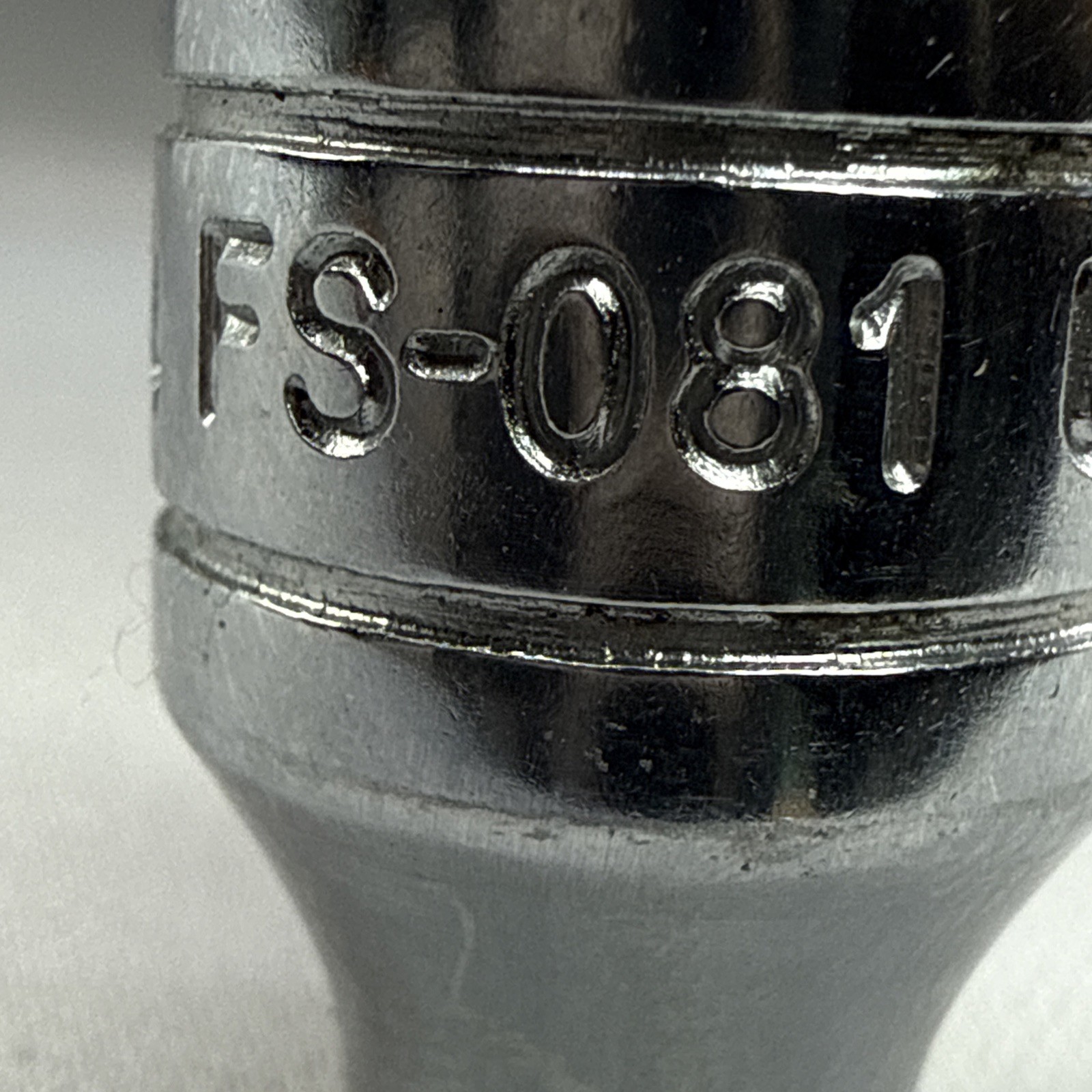 Snap On Tools 1/4″ Shallow Socket 3/8″ Drive 6 Point FS081 USA