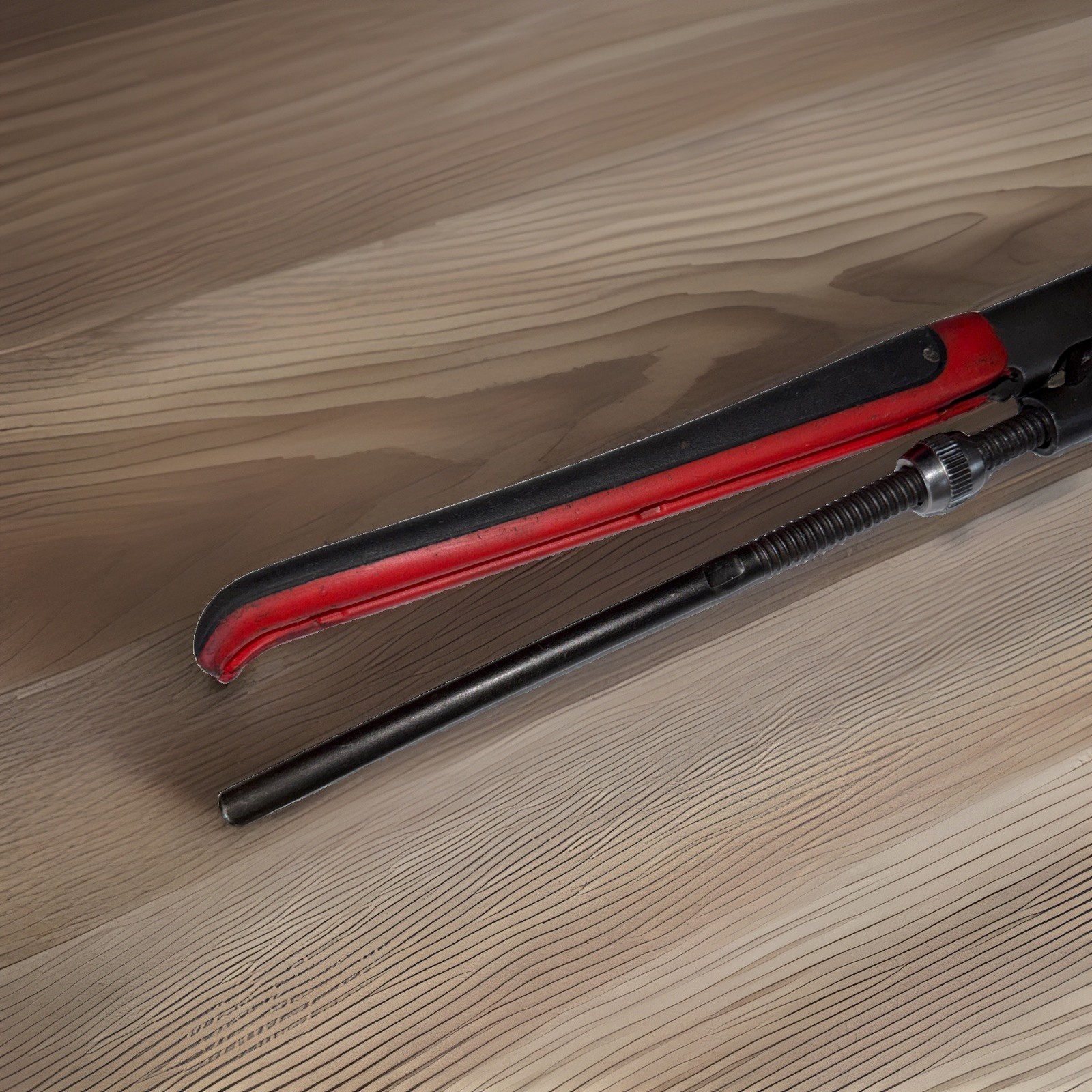 Snap On Tools PWZ2A 17″ Red Black Soft Grip Handle Pliers Wrench