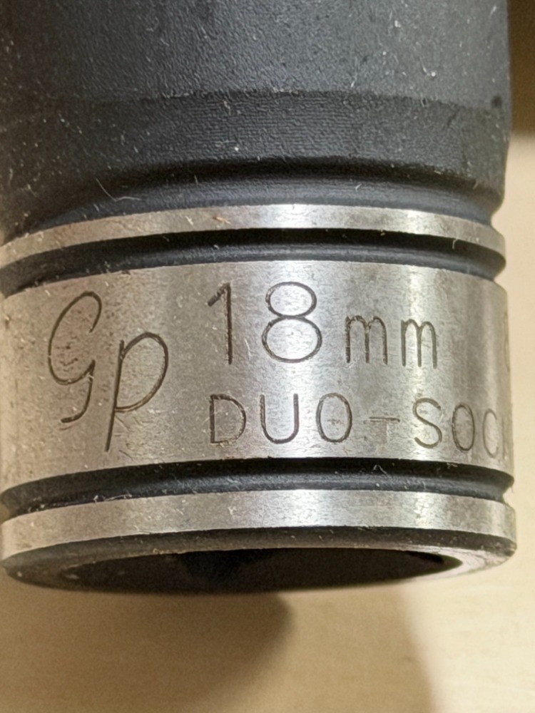 82018M 1/2″ Drive x 18mm Standard Length 6 Pt Duo-Socket Lifetime Warranty