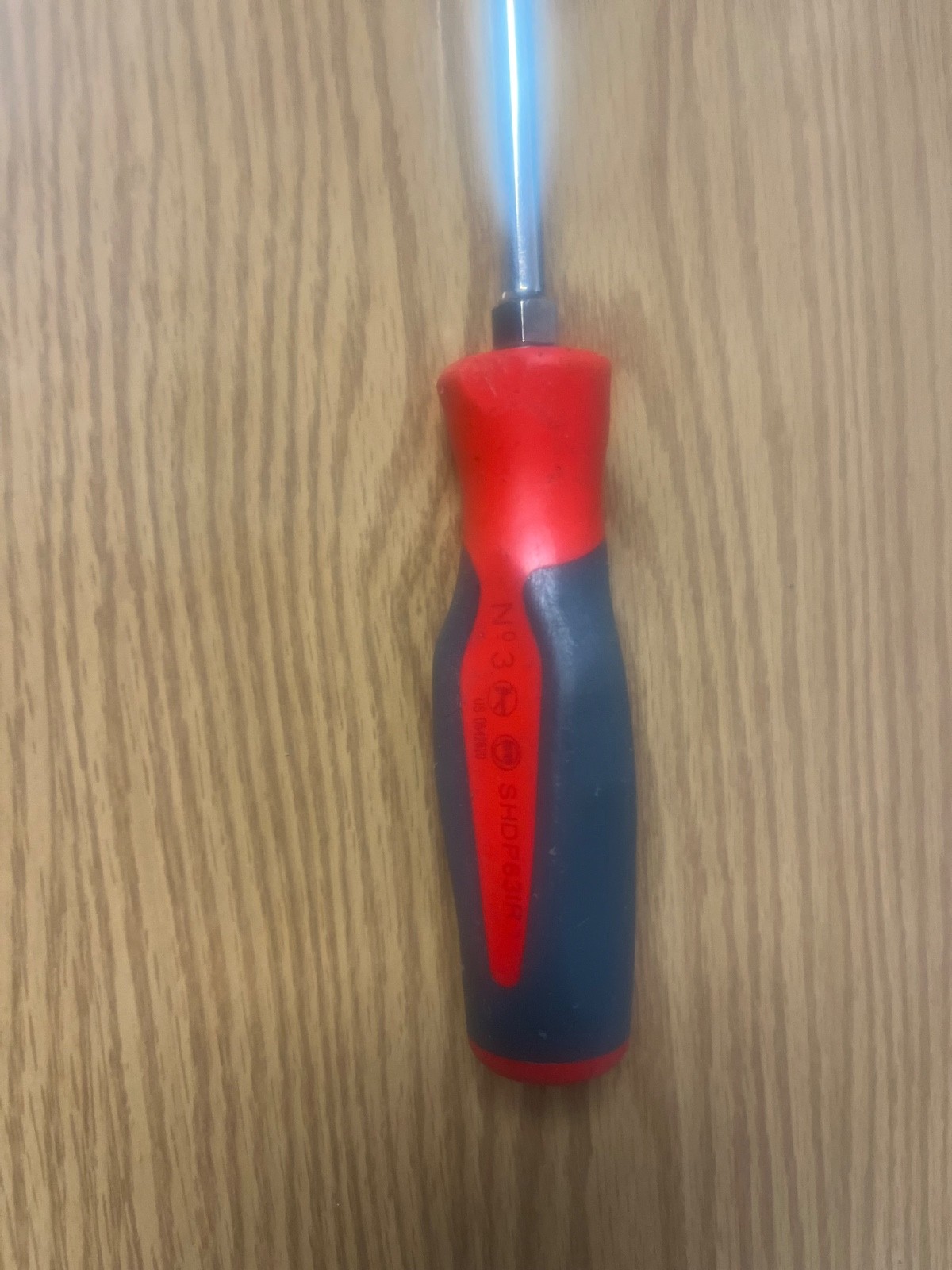 SNAP ON SHD4 -RED/GRAY COMFORT GRIP HANDLE 1/4 FLAT BLADE 8.75″ LONG LOT#56
