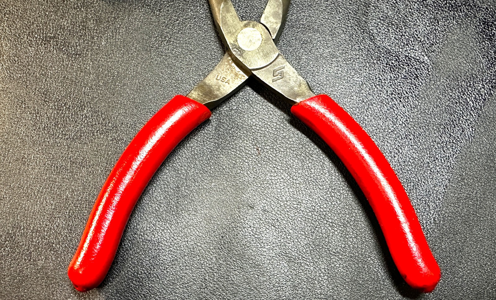 SNAP ON 95ACF 6″ Talon Grip™ Needle Nose Pliers (Red) USA