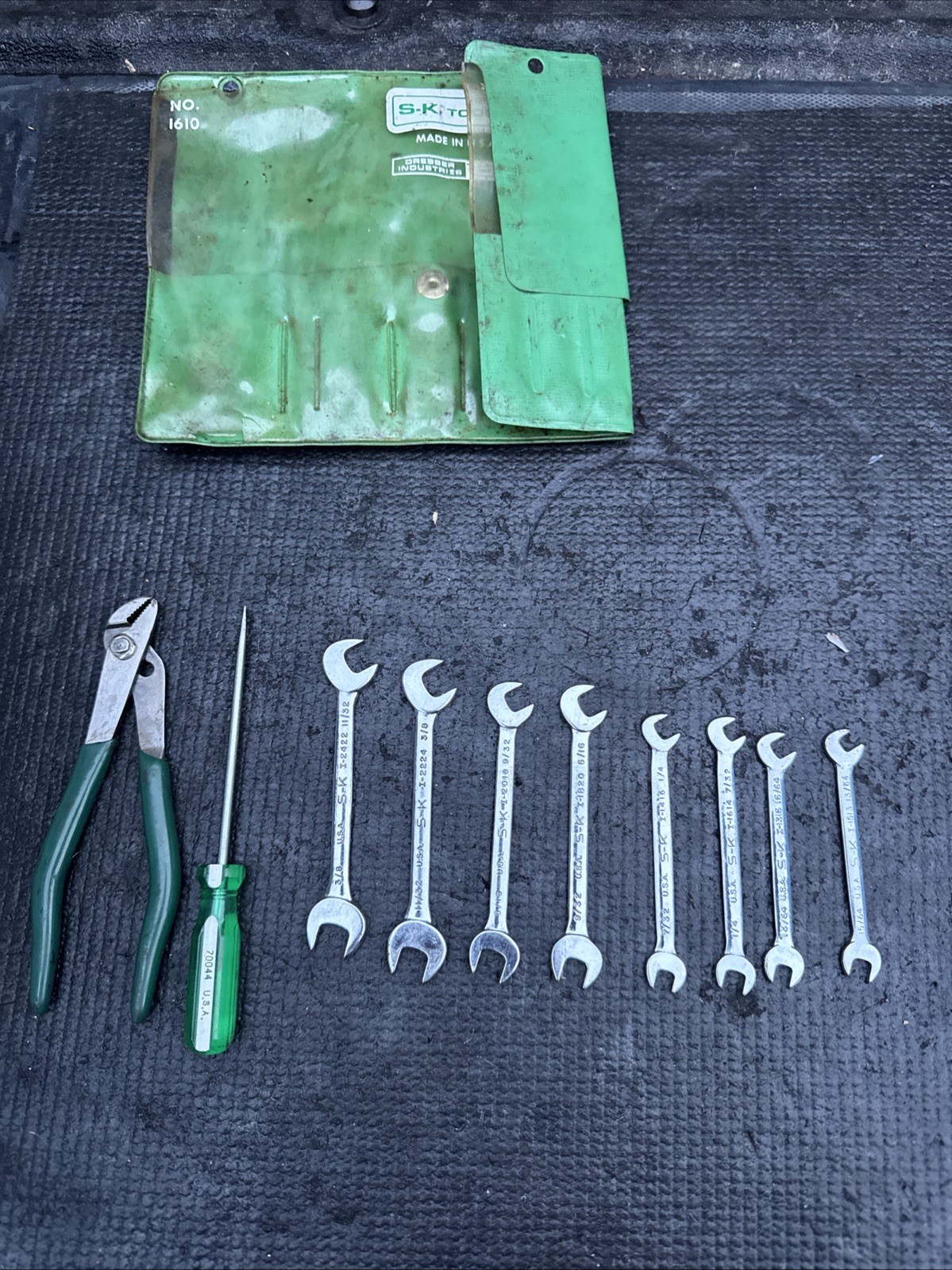 SK Dresser Tools USA Nos Rare 1610 10pc Miniature Ignition Wrench Plier Set