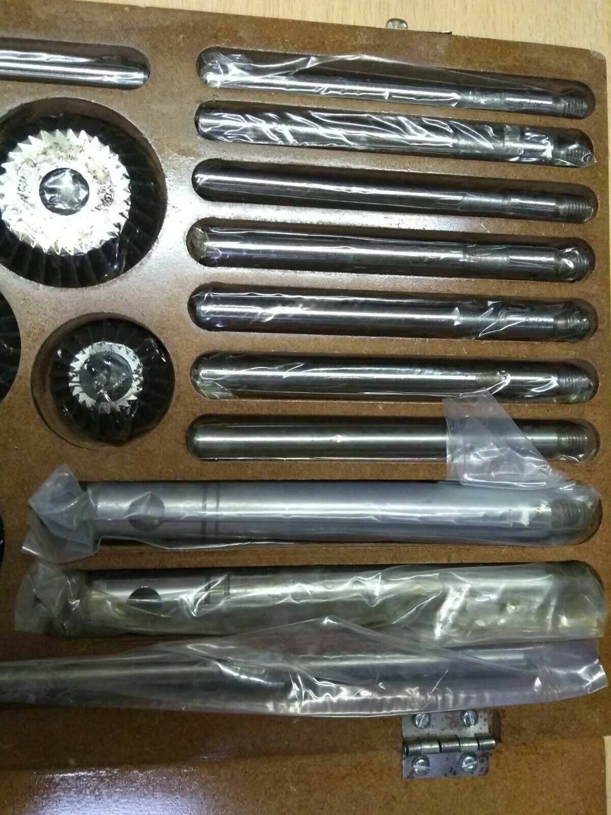 23x VALVE SEAT CUTTER SET HIGH CARBON STEEL 12 CTR + 8 STEMS + 2 ARBOR + 1 ROD