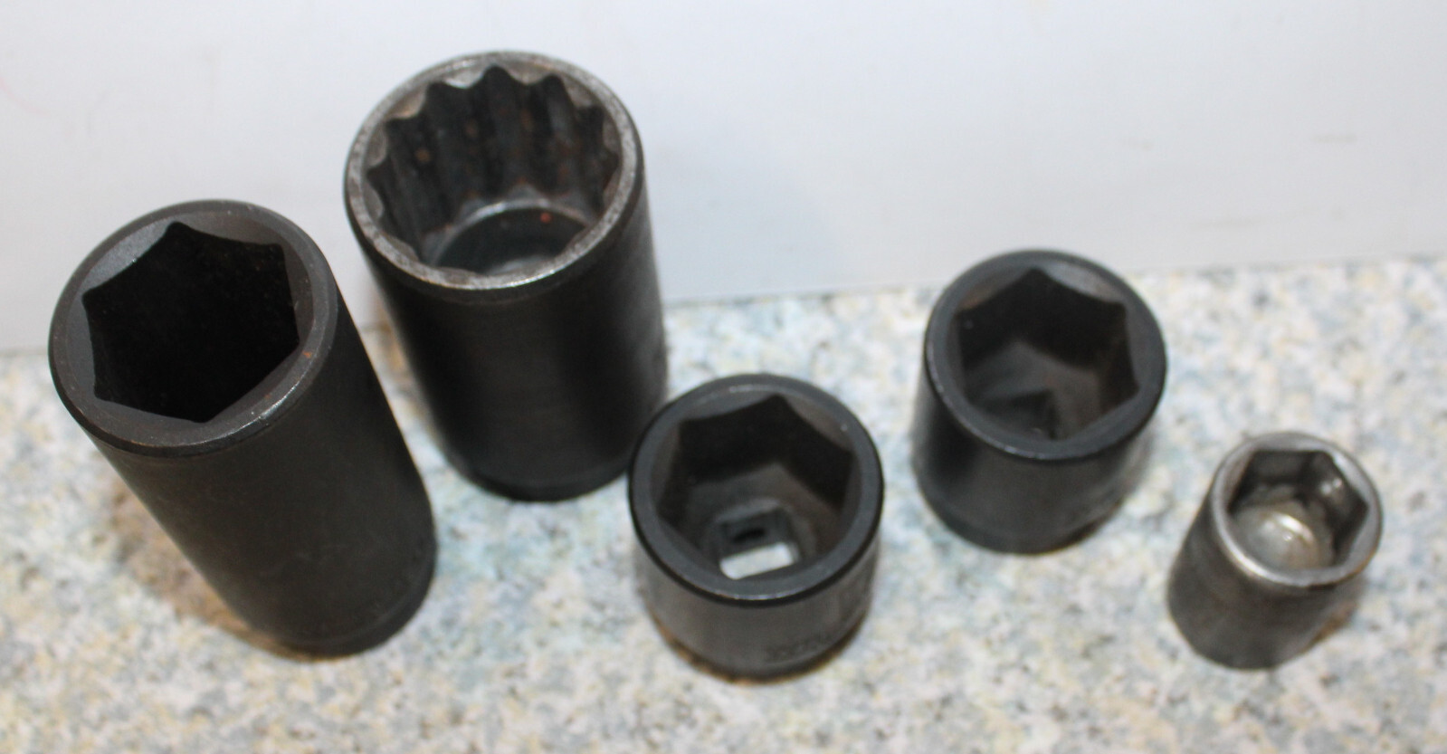 5- Wright x 3, Pittsburg & Proto Sockets – 1/2″ drive 6 & 12 Point