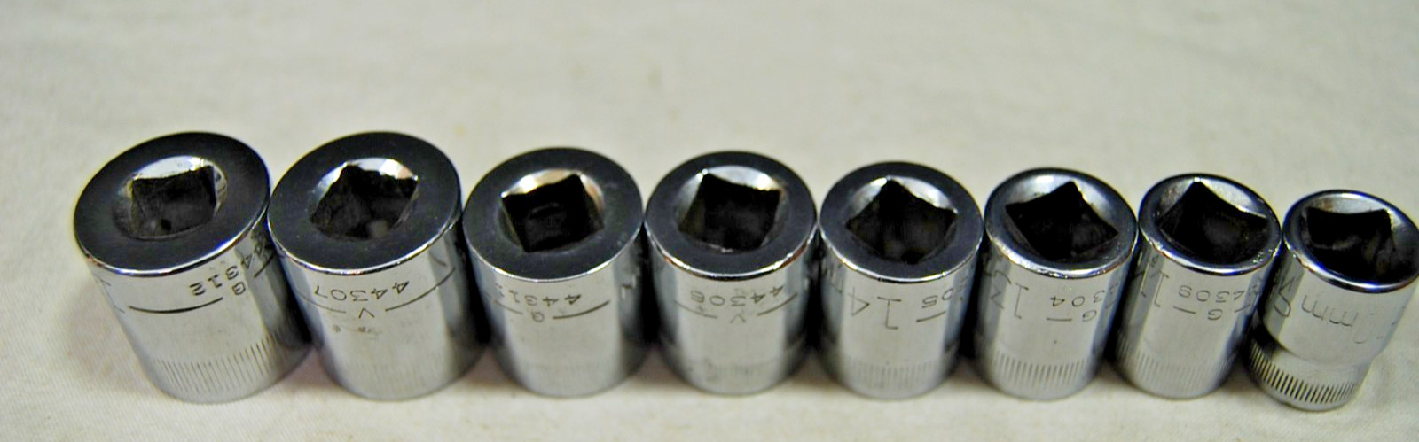 Craftsman 3/8″ Drive Metric 12 Point 8pc Socket Set