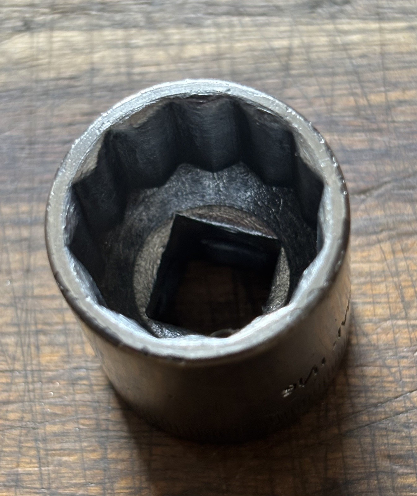 BRITOOL AB687 – 11/16” AF – 3/8” Drive Shallow Socket – 12pt .