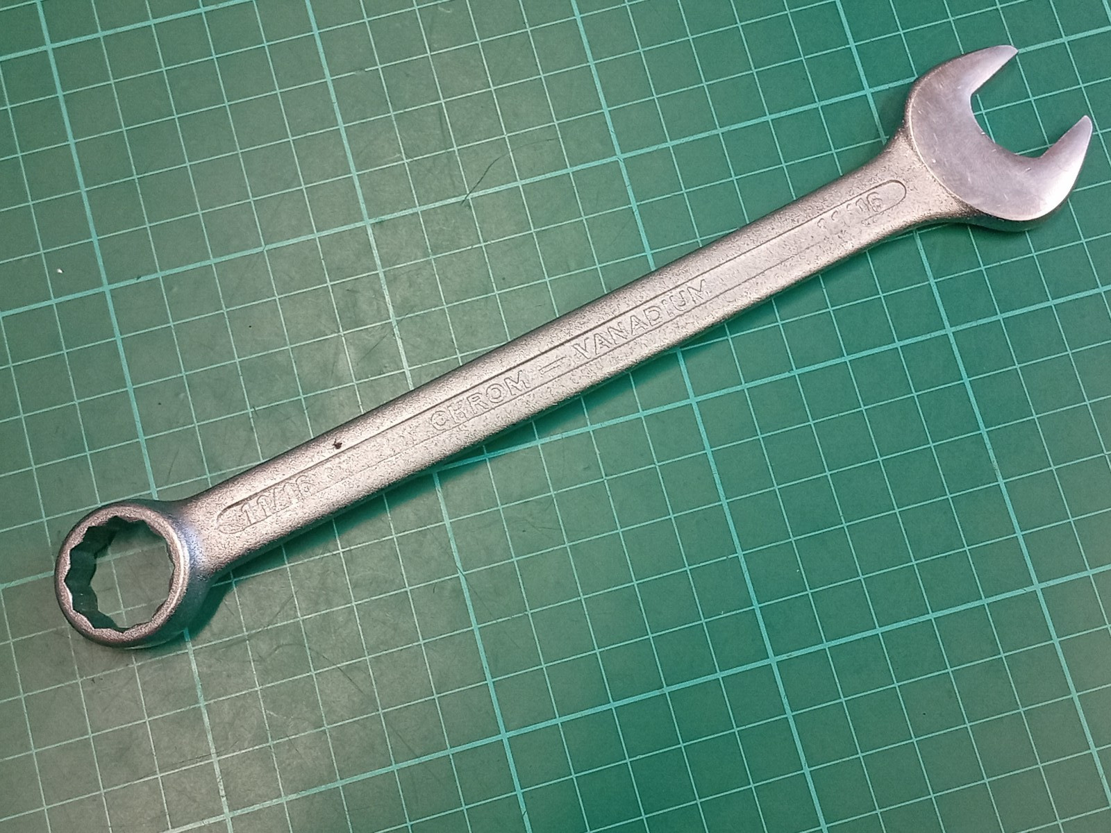 Vintage KAMASA-TOOLS, 11/16″ AF, Chrom-Vanadium, Combination Spanner, W Germany