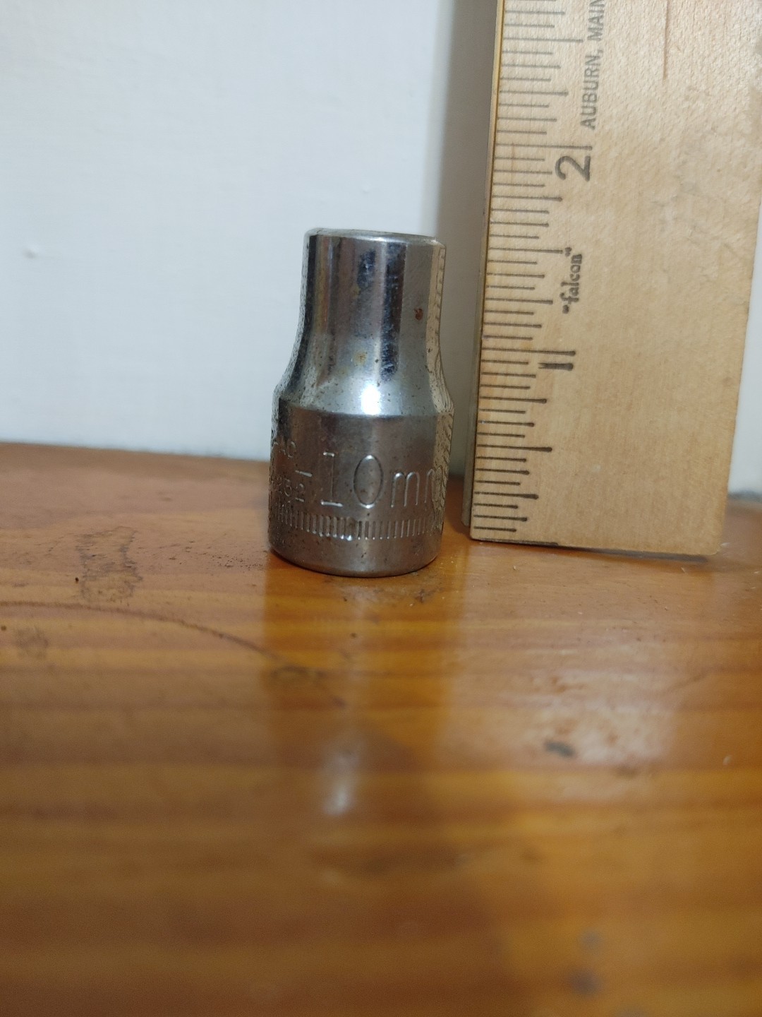PB6 – Craftsman 44232 S-AD 10mm 12 Pt 1/2 Drive Socket