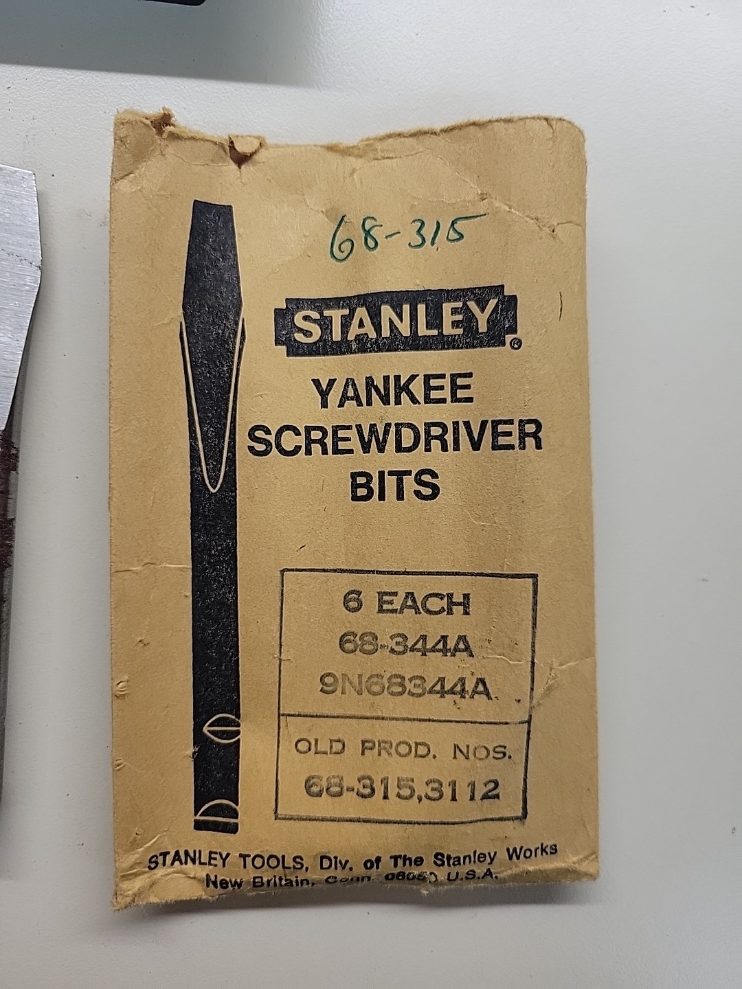 6 Stanley Yankee Screwdriver Flat Tip Bits #2 3112 Fits 31 131 131A 68-131 USA