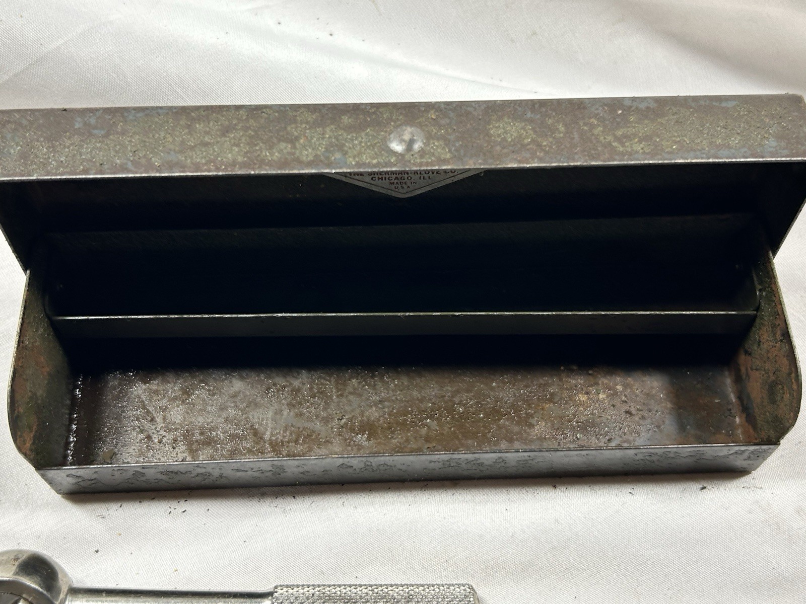 Vintage S-K Tools 1/4” Drive Ratchet SAE Socket Set 12 & 8pt Metal Box USA