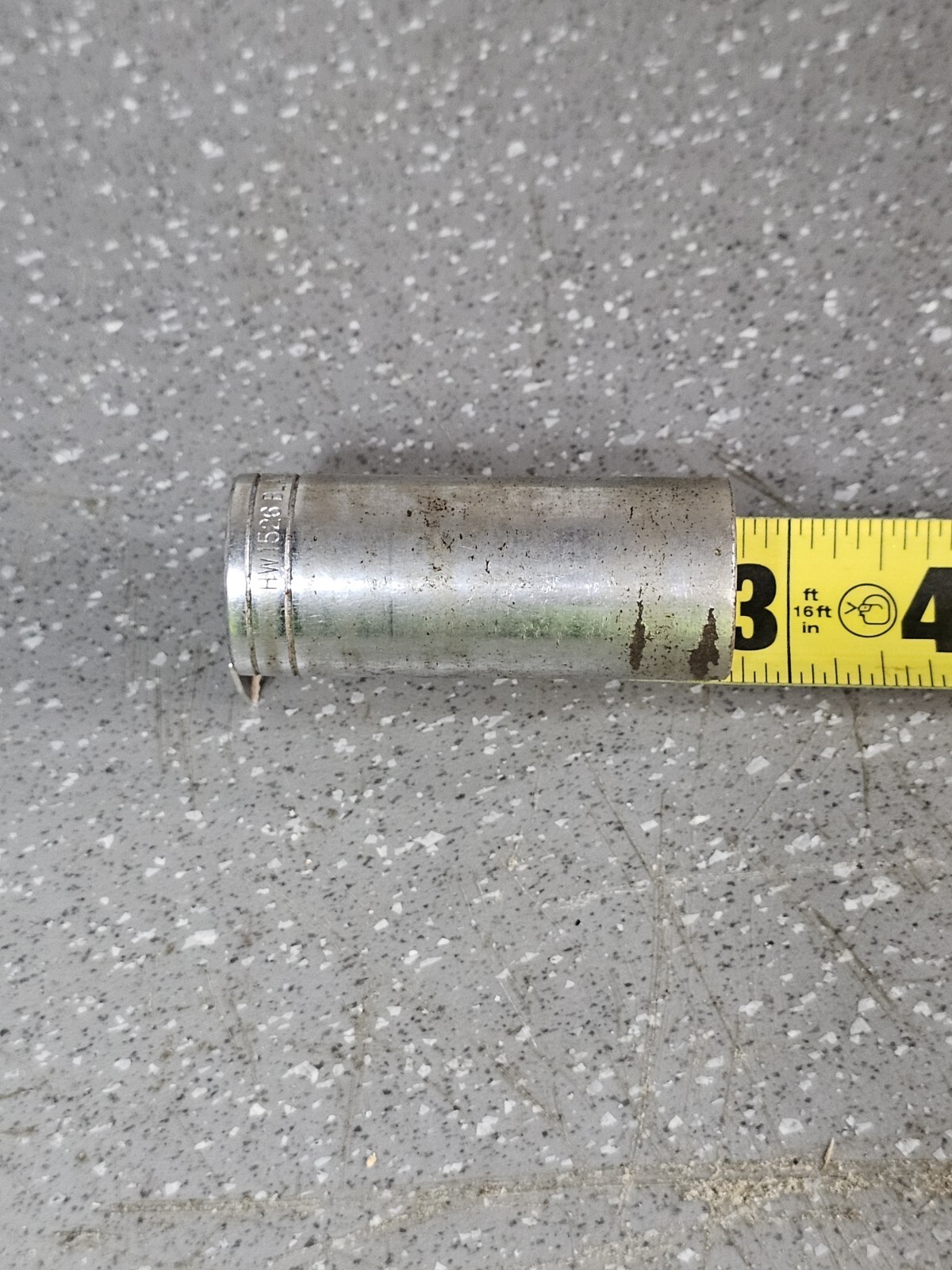 BLACKHAWK HW-1526, 13/16in. 3/8 Drive 6pt Deep SAE Socket, USA T2
