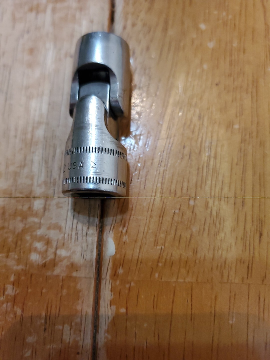 Snap On 3/8″ Drive 12MM 6PT Chrome Swivel Socket FSUM12