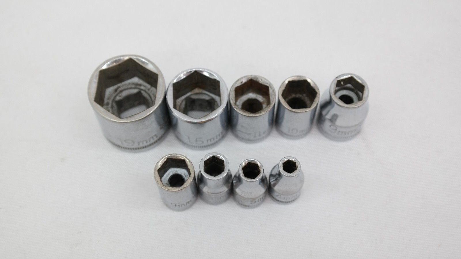 Craftsman Metric 6 Point Sockets 19, 15, 11, 10, 9, 6, 5, & 4mm Mixed Lot of 9