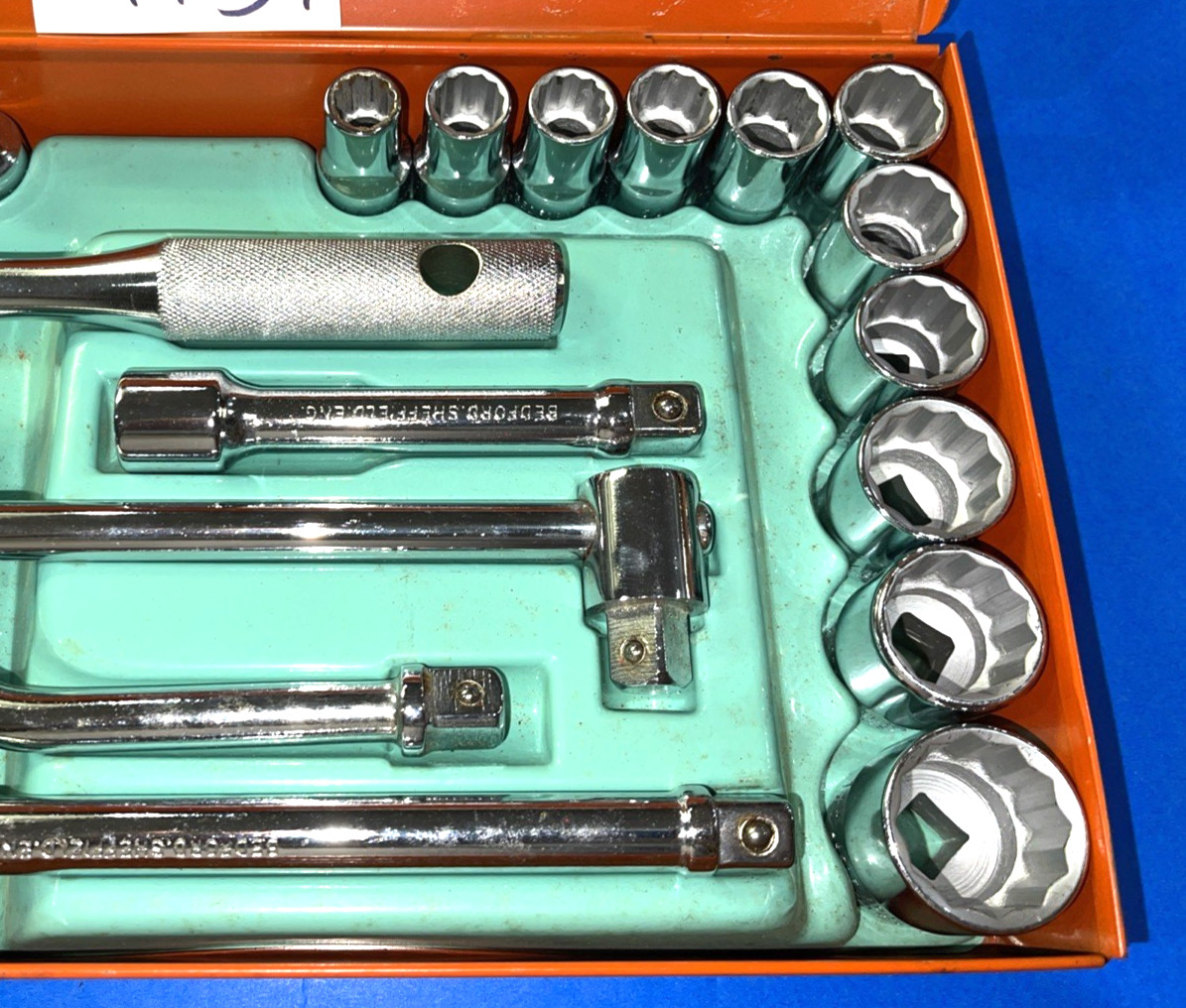 BEDFORD SHEFFIELD TOOLS NEW 1/2 DRIVE 37 PIECE GENERAL SERVICE SET IN RED BOX