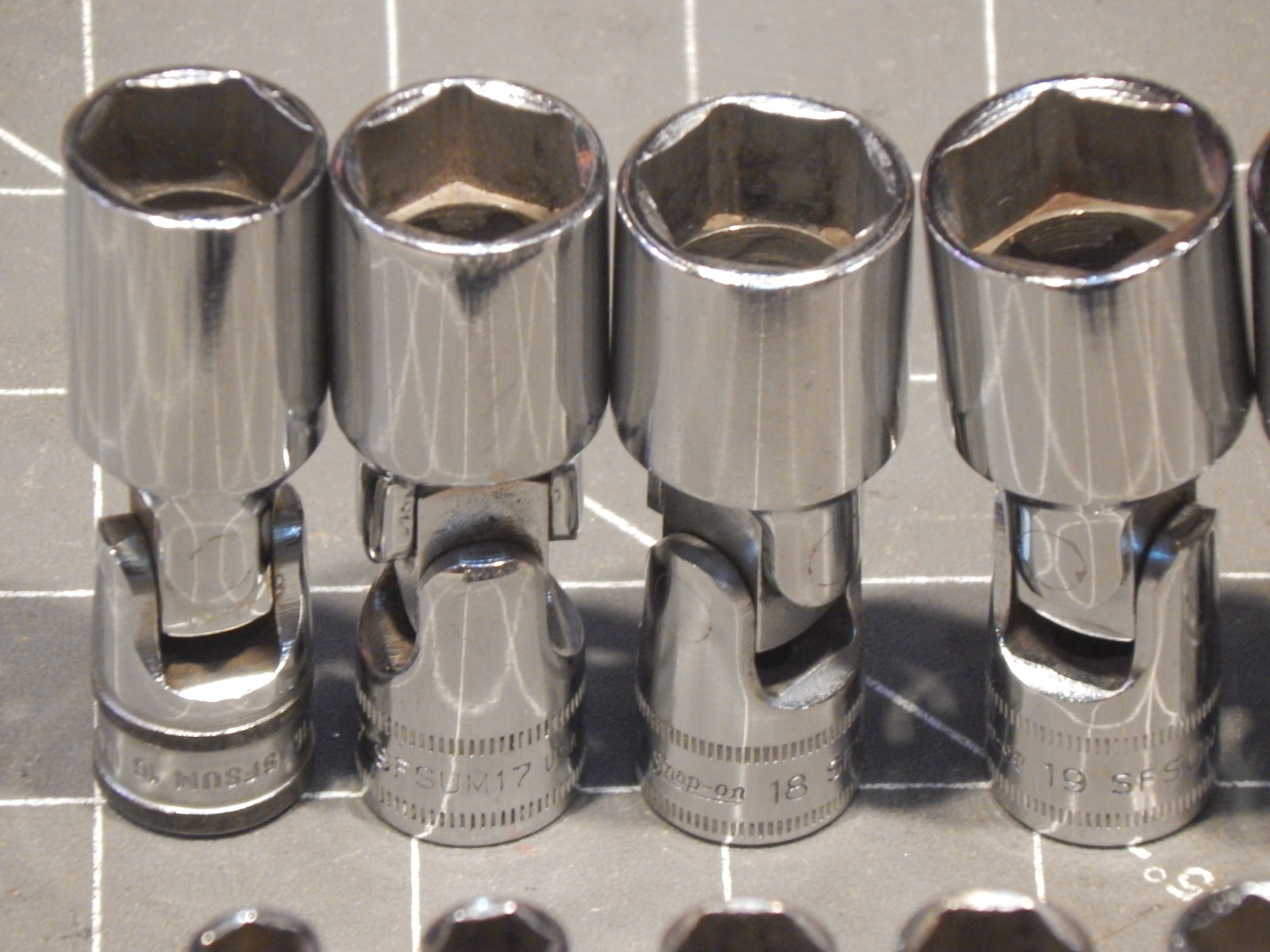 Snap On 15Pc Metric 3/8″ Drive Deep Universal Swivel Socket Set 7MM 24MM 6Pt