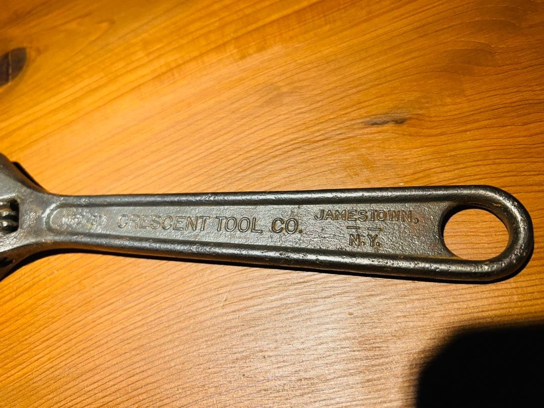 Vintage item!! ️ Obtained from a foRMer US ARMy colonel Crescent monkey wrench