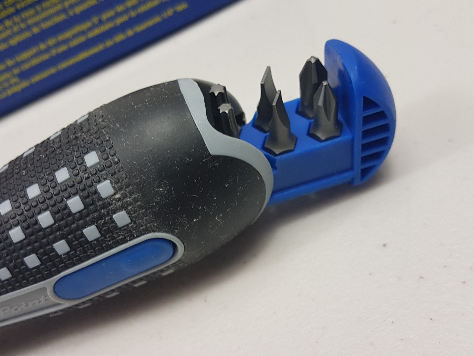 Blue Point Ratchet Screwdriver with Bits – As sold by Snap On.