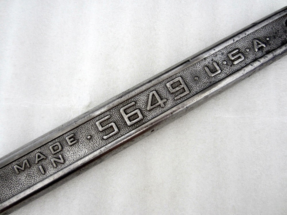 Vintage Plomb 3/4″ Drive Ratchet 5649 Pebble Handle Made in USA