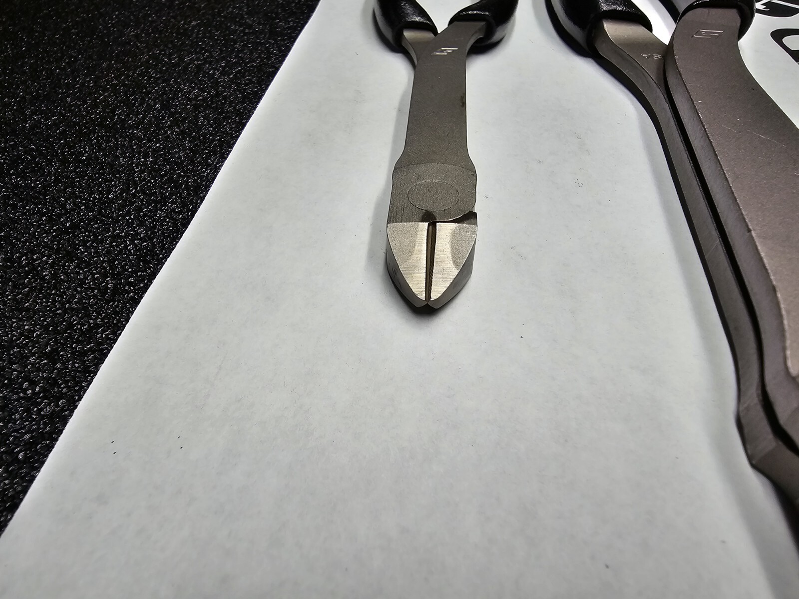 Snap-on Tools USA NEW 7″ Long Mini & 11″ Heavy-Duty Diagonal Cutters 808CF 312CF