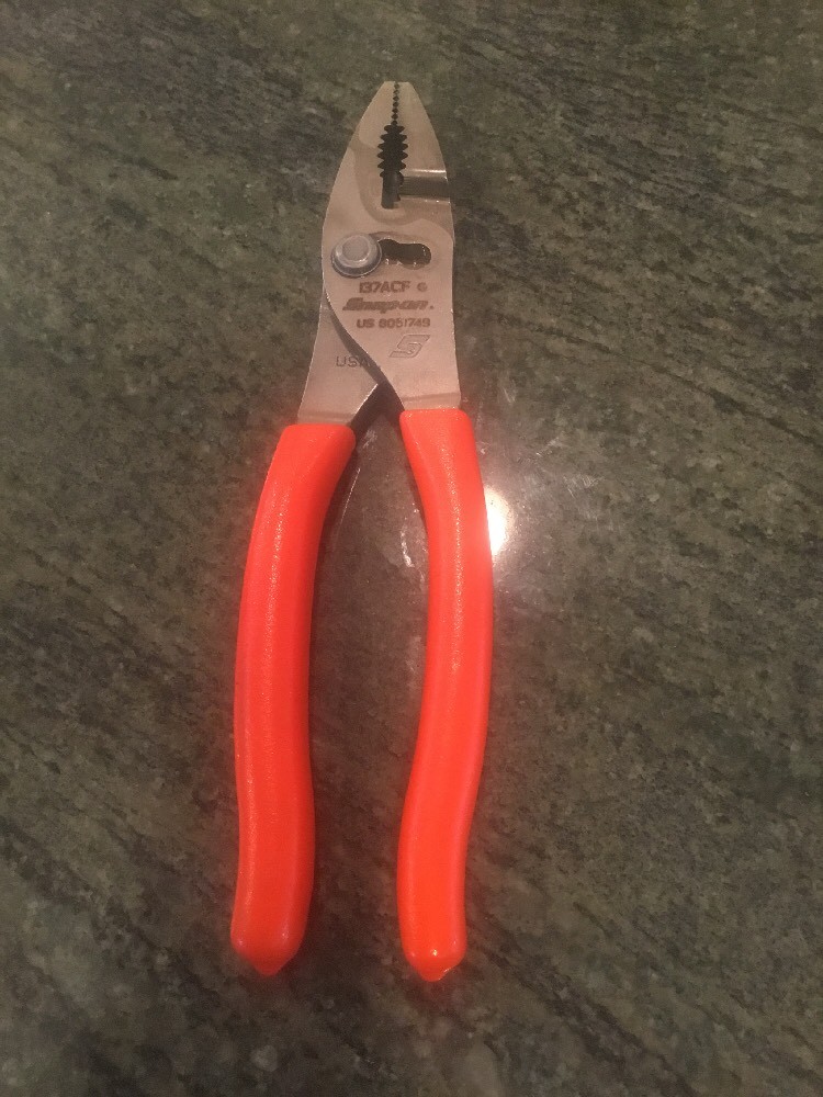 Snap On 137acf 8″ heavy duty talon grip combination pliers orange