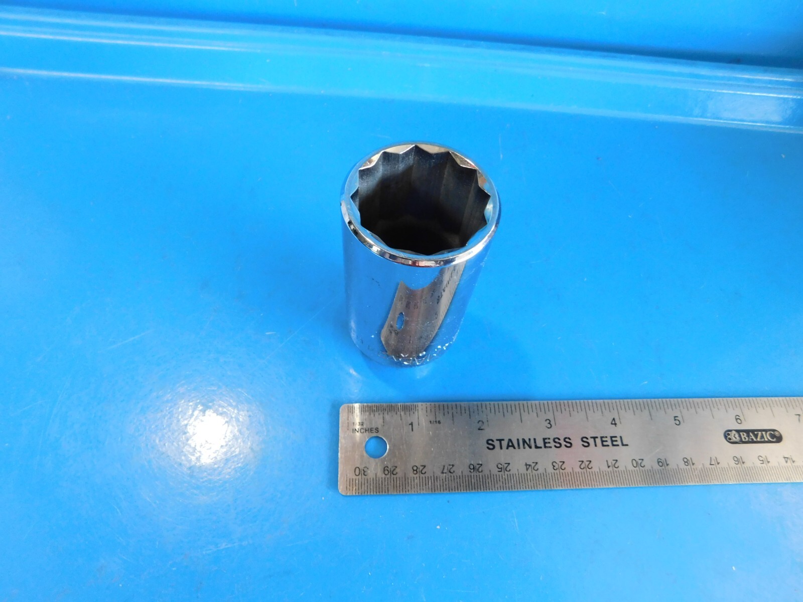 USED, MAC TOOLS » 1-1/4 IN. » DEEP 12 PT. 1/2 IN DR. SOCKET, PART #VD402