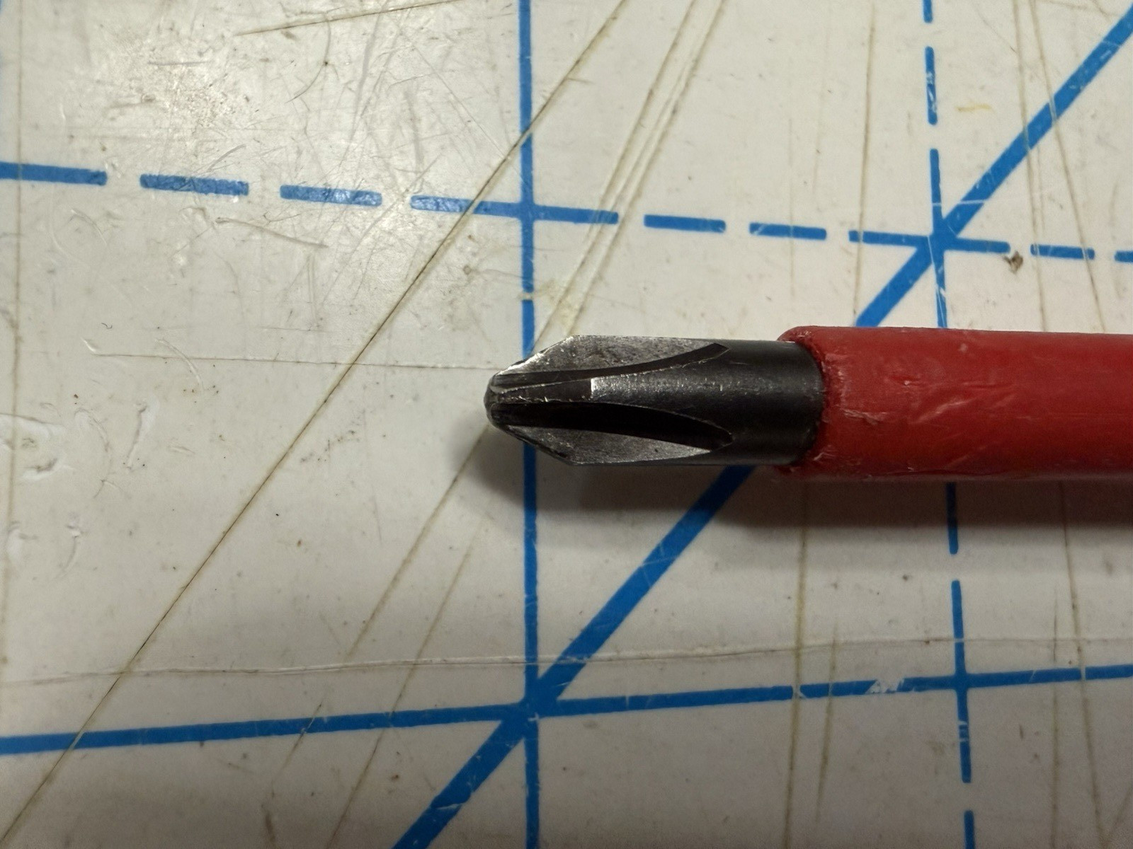 2 Matco Tools AC 1000v Insulated Phillip & SLOTTED Screwdriver IS84P2 & IS106