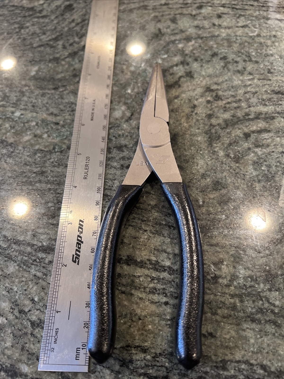 Snap-On 96acf 8” talon grip needle nose pliers black