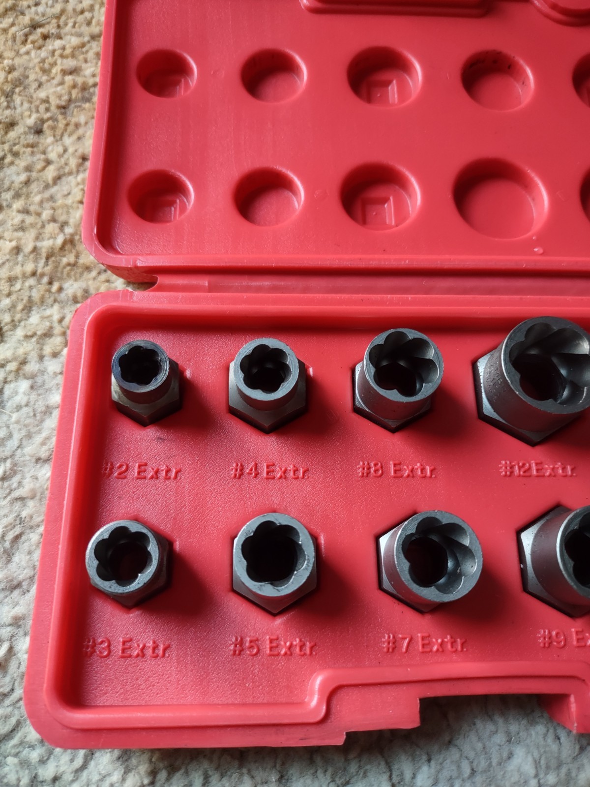Craftsman USA 11 Piece Bolt-Out Damaged Bolt/Nut Remover Extractor Set Complete
