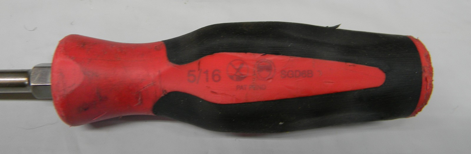 SNAP-ON RED SOFT GRIP FLAT TIP 5/16″ BLADE STANDARD SCREWDRIVER #SGD6BR