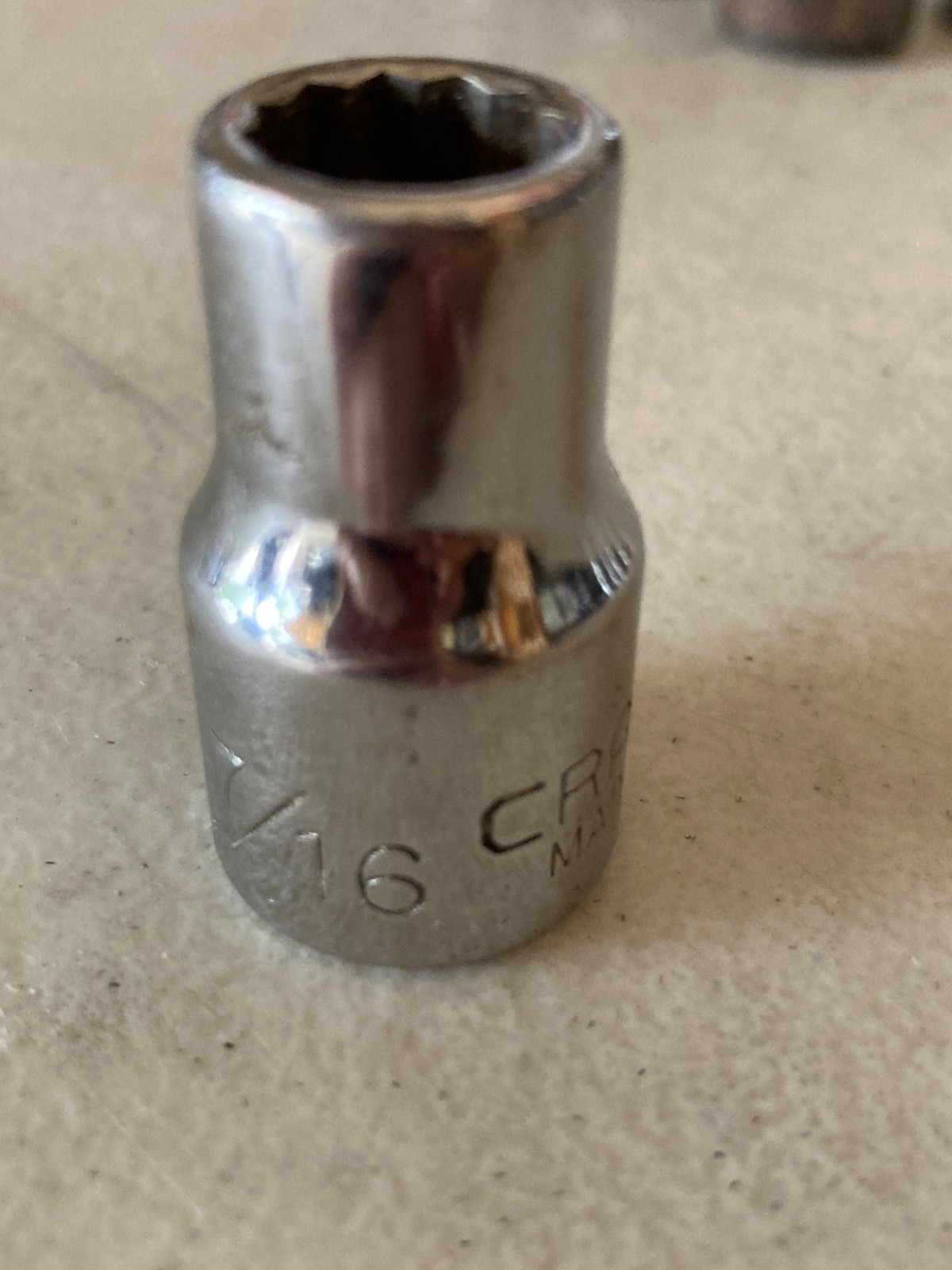 Assorted 1/2″ drive sockets