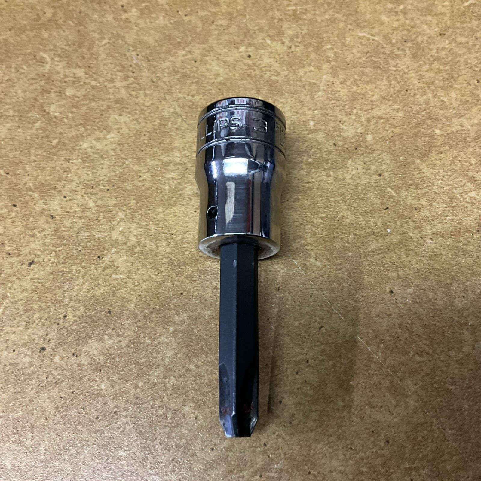 Snap-On (FP32A) Phillips 3 Socket