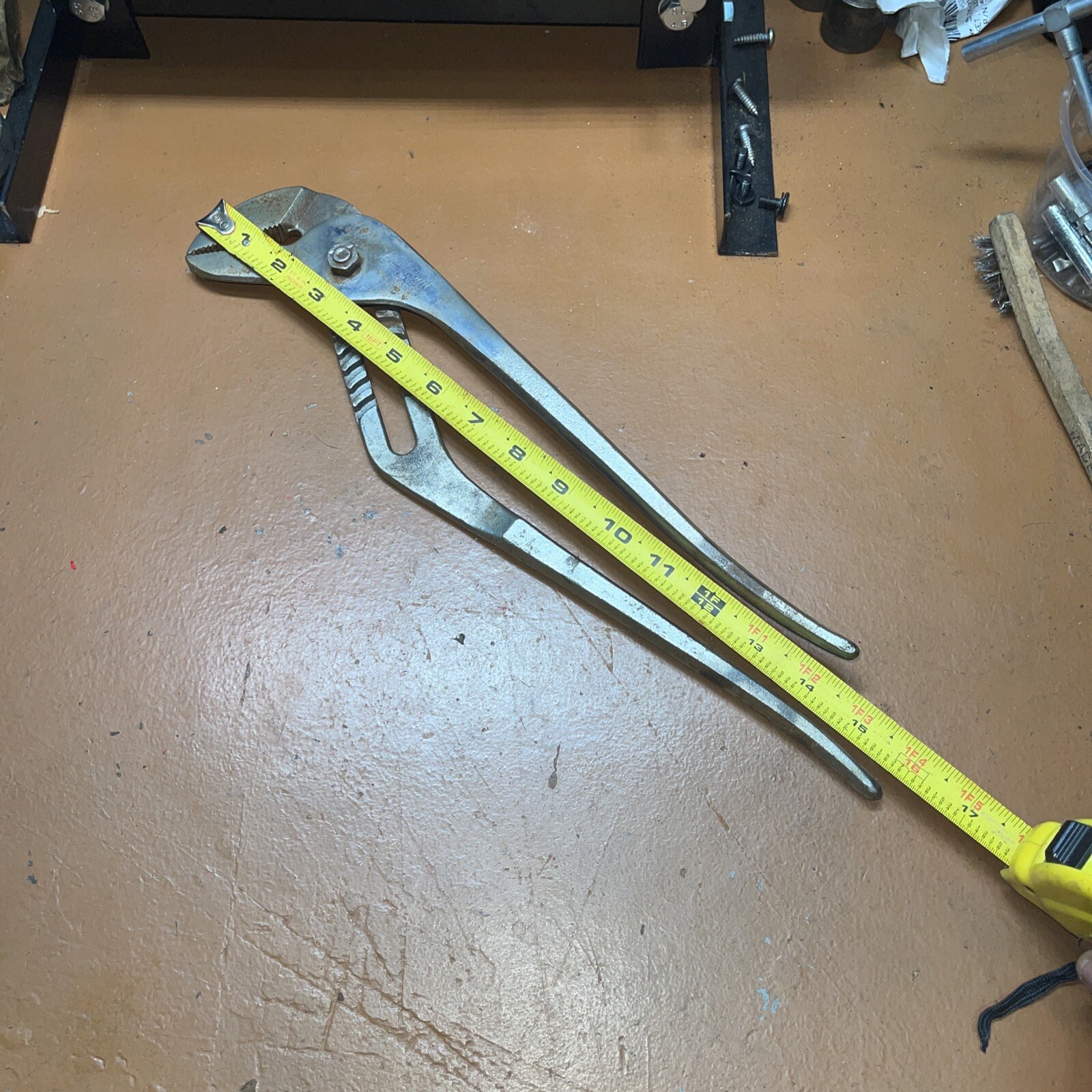 Blue Point USA HL116P Slip Joint Adjustable Pipe Wrench Pliers High Leverage
