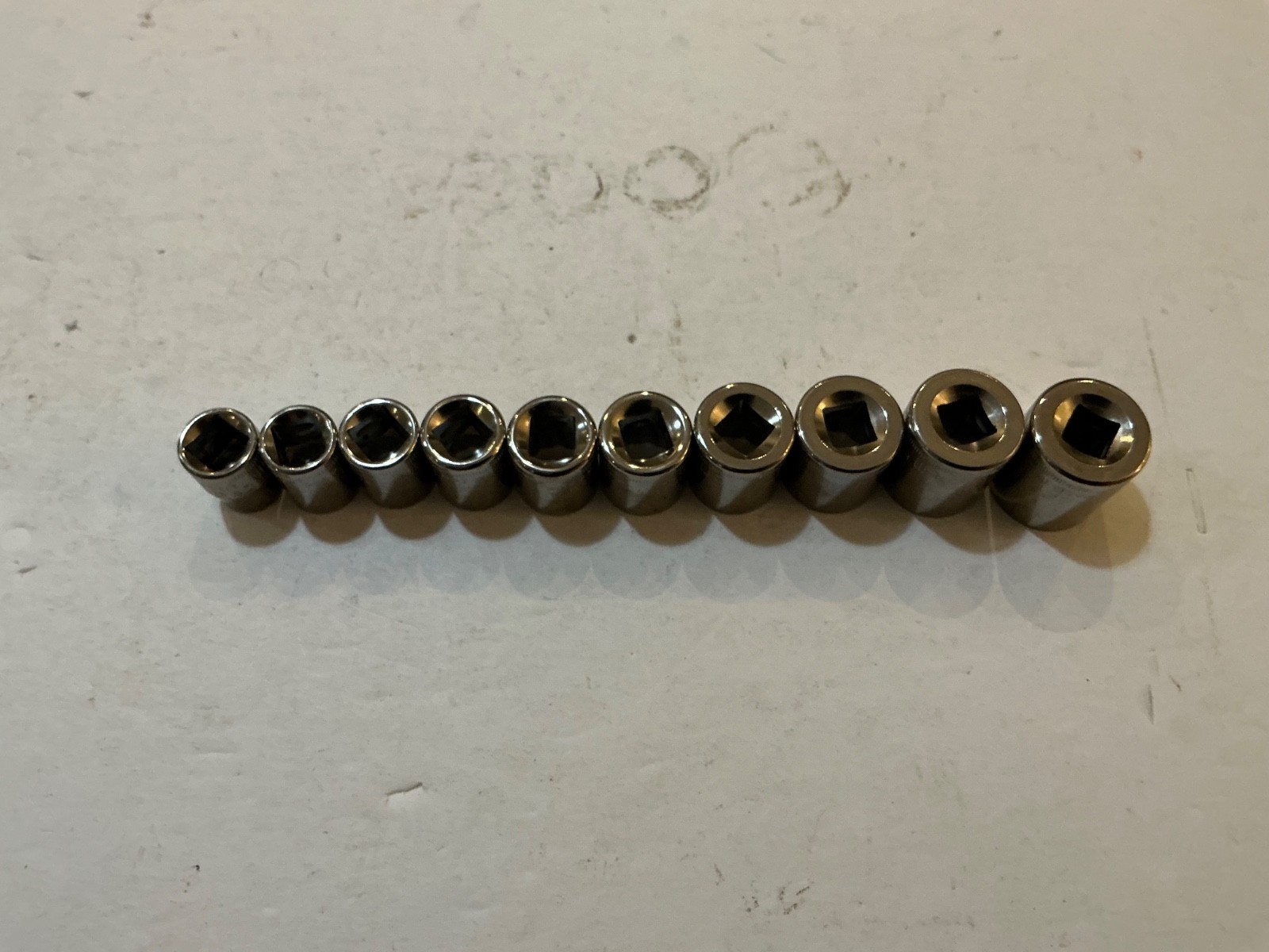 Craftsman 10 pc 3/8″ drive shallow 12 pt metric socket set 10mm-19mm USA made
