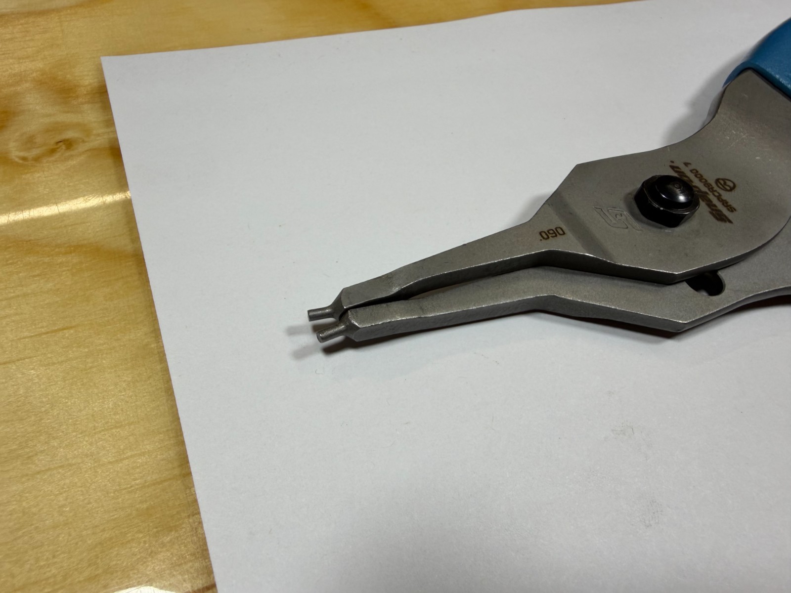 Snap-on Tools USA NEW PEARL BLUE Straight Tip .090 Snap Ring Pliers SRPCR9000PB